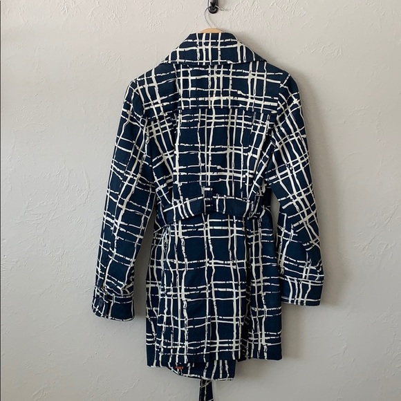 Rain Jacket - Picture 3 of 6